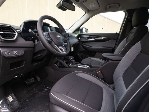 New 2026 Chevrolet TrailBlazer LT w/ Convenience Package image 13