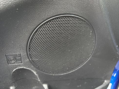 Used 2017 Kia Forte S image 25