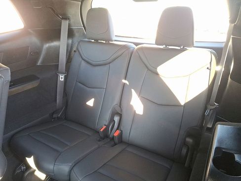 Certified 2024 Cadillac XT6 Premium Luxury image 11