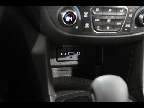 Certified 2023 Chevrolet Equinox RS FWD image 14