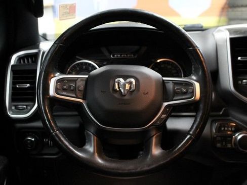 Used 2019 RAM 1500 Big Horn AWD/4WD image 19
