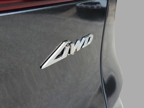 Used 2025 Genesis GV70 2.5T AWD/4WD image 31