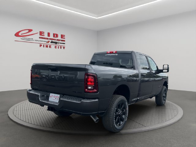 New 2026 RAM 3500 Big Horn AWD/4WD image 8