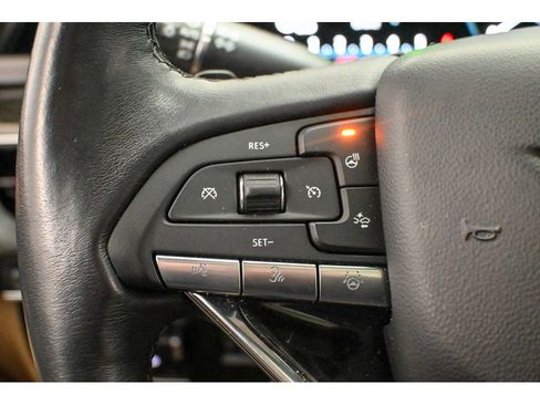 Used 2023 Cadillac Escalade Premium Luxury w/ Performance Package image 42