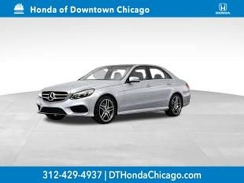 Used 2014 Mercedes-Benz E 350 4MATIC Sedan image 1