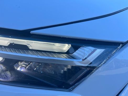 Used 2023 Toyota RAV4 XLE image 27