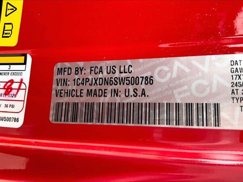 Used 2025 Jeep Wrangler Unlimited Sport AWD/4WD image 31