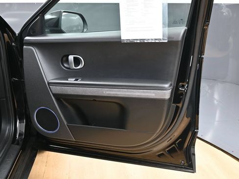Used 2023 Hyundai Ioniq 5 SEL RWD image 37