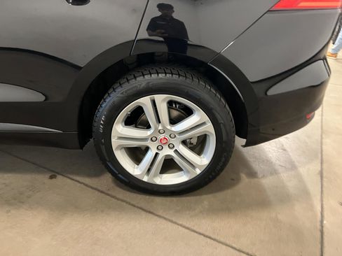 Used 2017 Jaguar F-PACE R-Sport AWD/4WD image 45