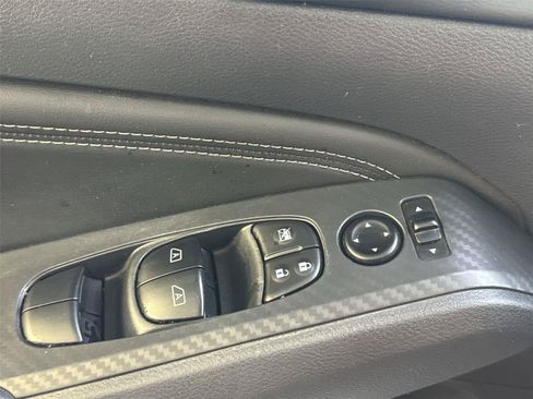 Used 2019 Nissan Altima 2.5 SL FWD image 21