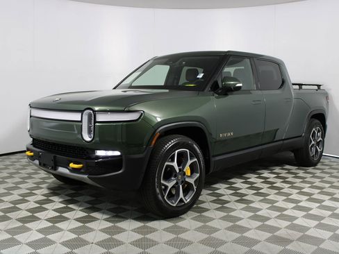Used 2022 Rivian R1T Adventure AWD/4WD image 3
