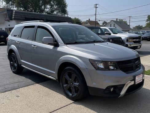 Used 2018 Dodge Journey Crossroad AWD/4WD image 2
