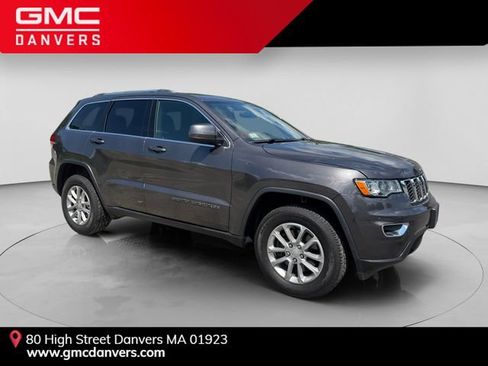 Used 2021 Jeep Grand Cherokee Laredo AWD/4WD image 1