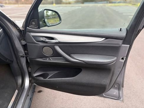 Used 2015 BMW X5 xDrive50i image 15