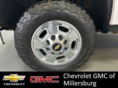Used 2018 Chevrolet Silverado 2500 LT image 11