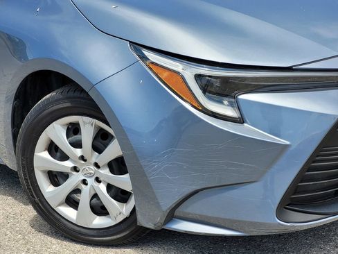 Used 2023 Toyota Corolla LE w/ Carpet Mat Package (TMS) FWD image 9