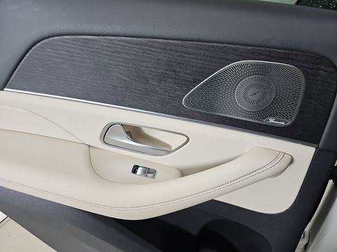 Certified 2020 Mercedes-Benz GLE 350 4MATIC image 24