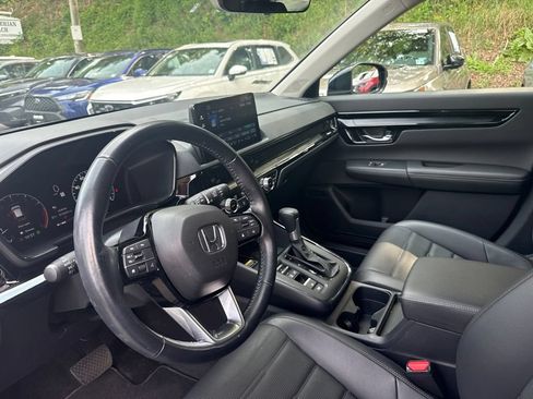 Used 2025 Honda CR-V EX-L image 10