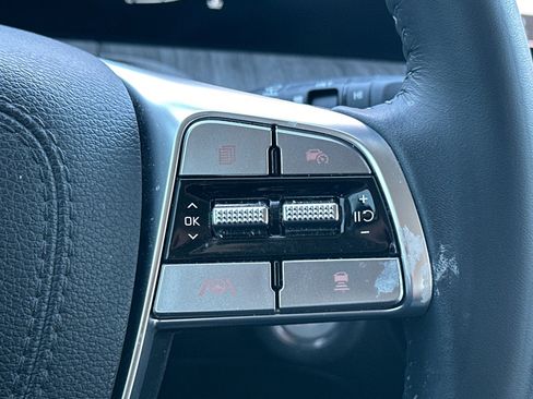 Certified 2024 Kia Telluride EX image 12