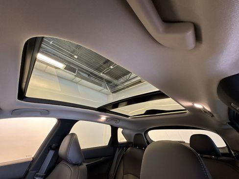 New 2025 INFINITI QX50 Luxe image 21