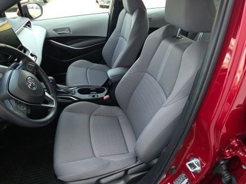 Used 2025 Toyota Corolla SE w/ Convenience Package AWD/4WD image 11
