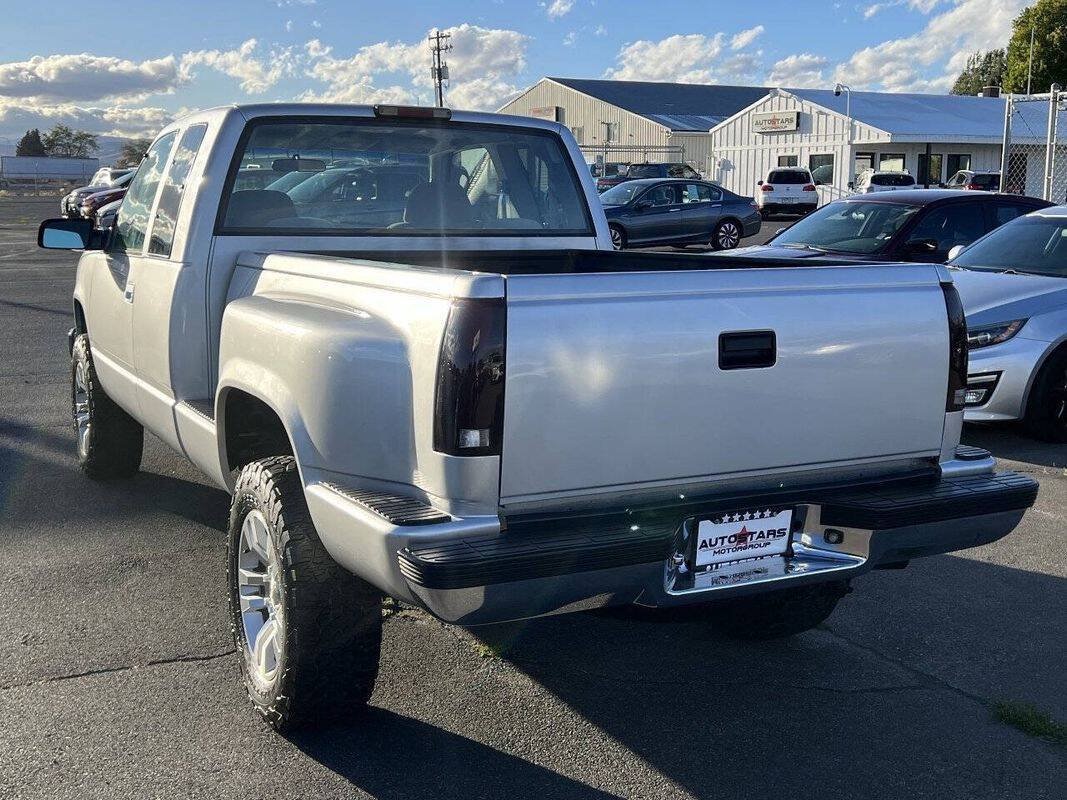 Used 1995 GMC Sierra 1500 4x4 Extended Cab image 3