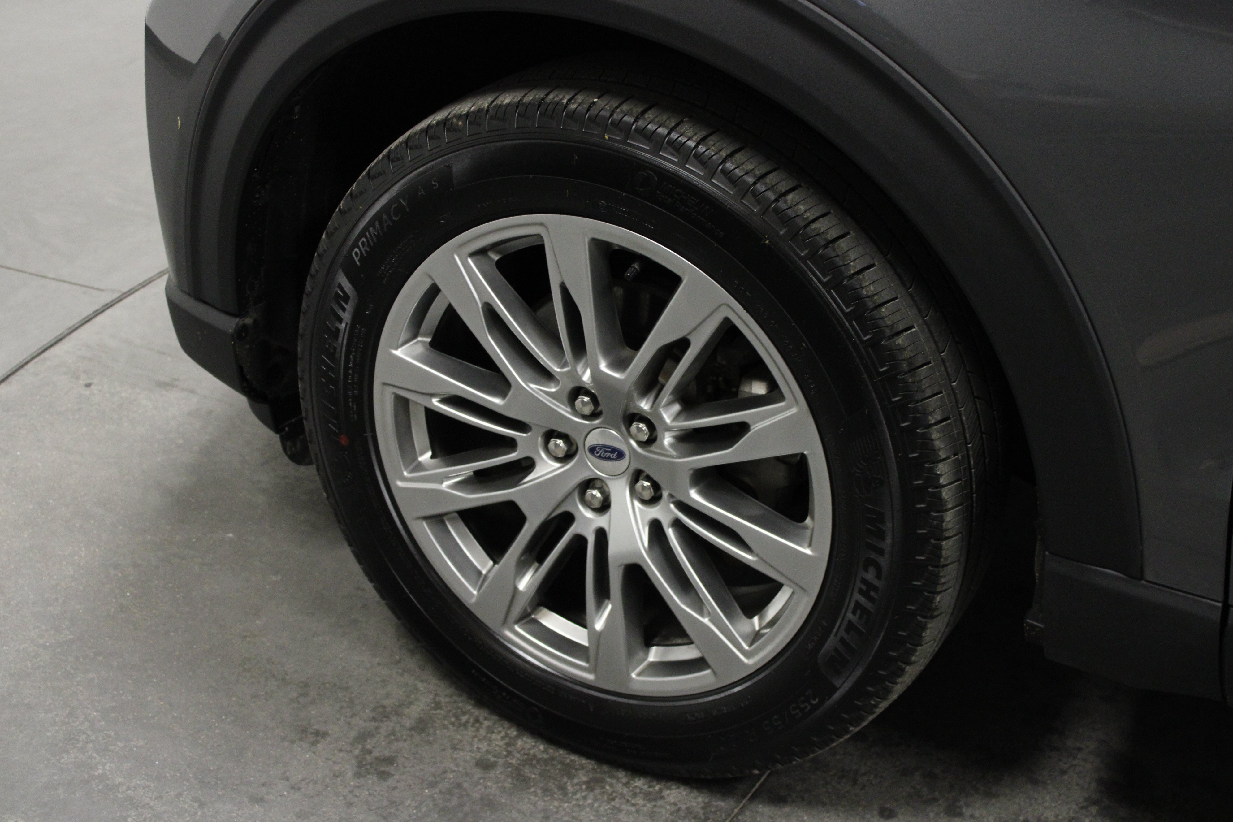 Used 2026 Ford Explorer Platinum AWD/4WD image 10