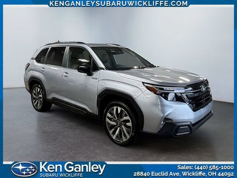 Used 2025 Subaru Forester Touring AWD/4WD image 7