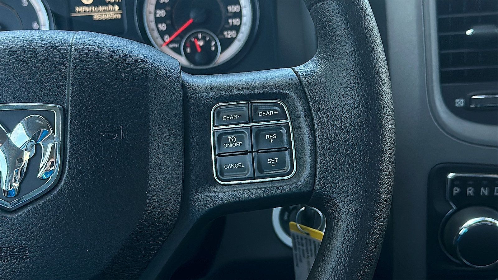Used 2019 RAM 1500 Express AWD/4WD image 12