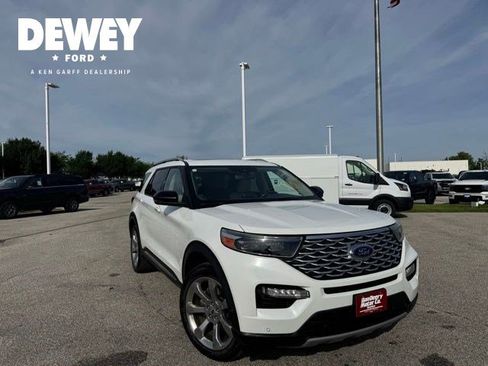 Used 2020 Ford Explorer Platinum w/ Premium Technology Package AWD/4WD image 2