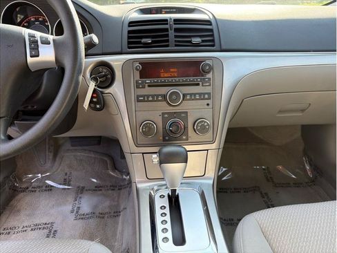 Used 2008 Saturn Aura XE FWD image 16