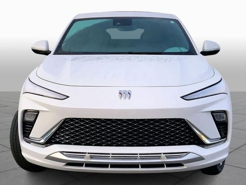 Used 2024 Buick Envista Avenir image 5