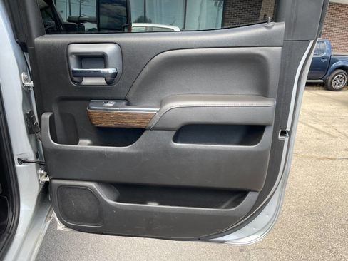 Used 2019 GMC Sierra 3500 Denali w/ Duramax Plus Package image 26