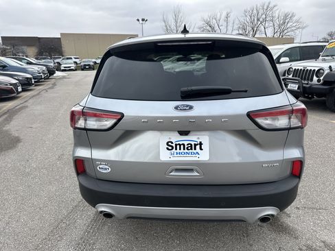Used 2022 Ford Escape SEL image 6