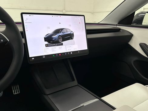 Used 2025 Tesla Model 3 Performance image 26