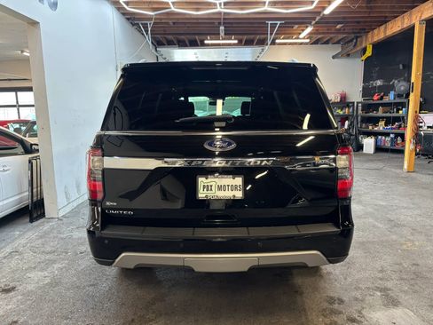 Used 2018 Ford Expedition Max Limited w/ Equipment Group 302A AWD/4WD image 6