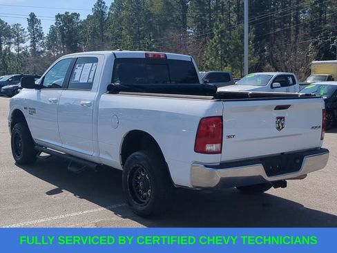 Used 2019 RAM 1500 Classic SLT image 7