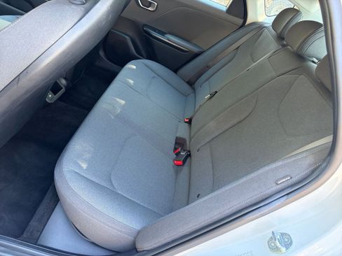 Used 2025 Kia K4 LXS image 20