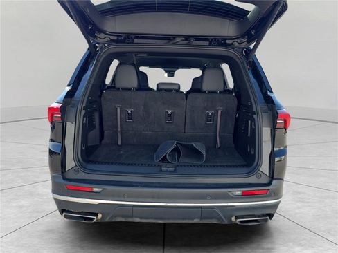 Used 2025 Buick Enclave Preferred image 13
