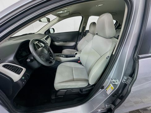 Used 2022 Honda HR-V LX image 13