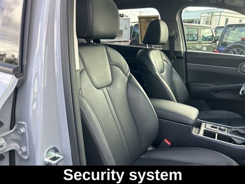 Used 2023 Kia Sorento X-Line EX image 23