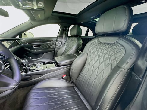 Certified 2021 Bentley Flying Spur V8 image 21