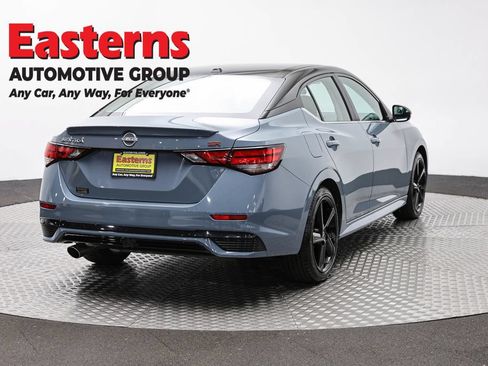 Used 2024 Nissan Sentra SR FWD image 5