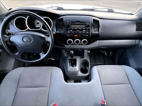 Used 2010 Toyota Tacoma 2WD Regular Cab image 15