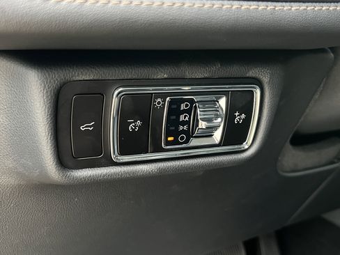 New 2025 Lincoln Aviator Reserve w/ Luxury Package image 18