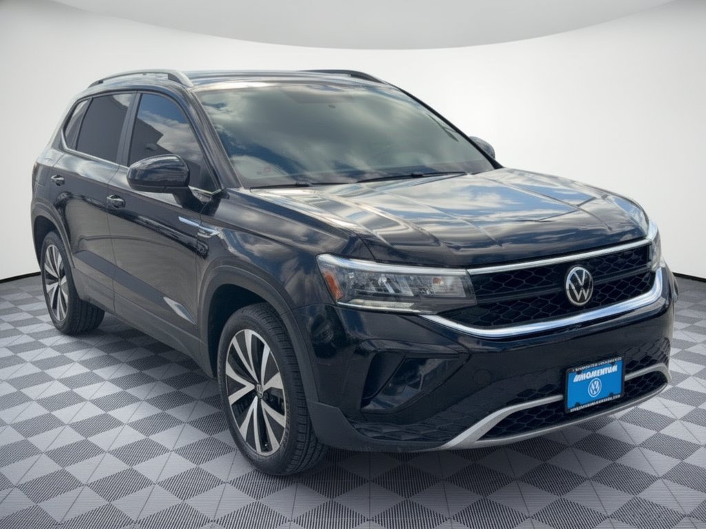 Used 2022 Volkswagen Taos SE FWD image 7