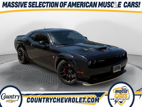Used 2022 Dodge Challenger R/T Scat Pack RWD image 1