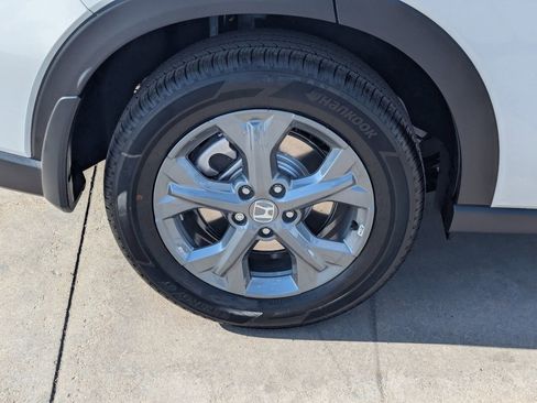 New 2026 Honda HR-V LX image 5