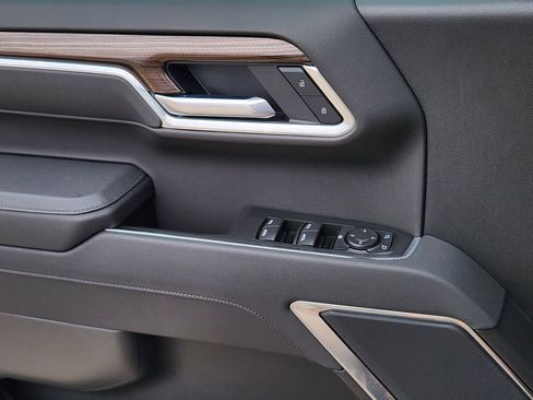 New 2026 Chevrolet Silverado 1500 LT image 18