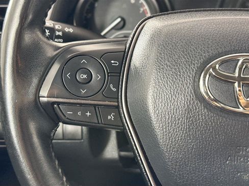 Certified 2023 Toyota Camry SE FWD image 16